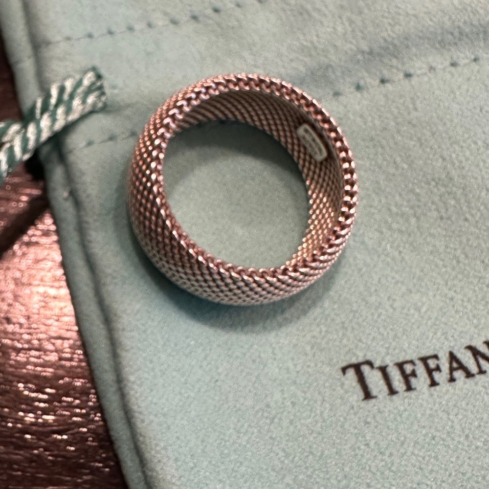 Size 8 Tiffany & Co Somerset mesh weave firm dome ring